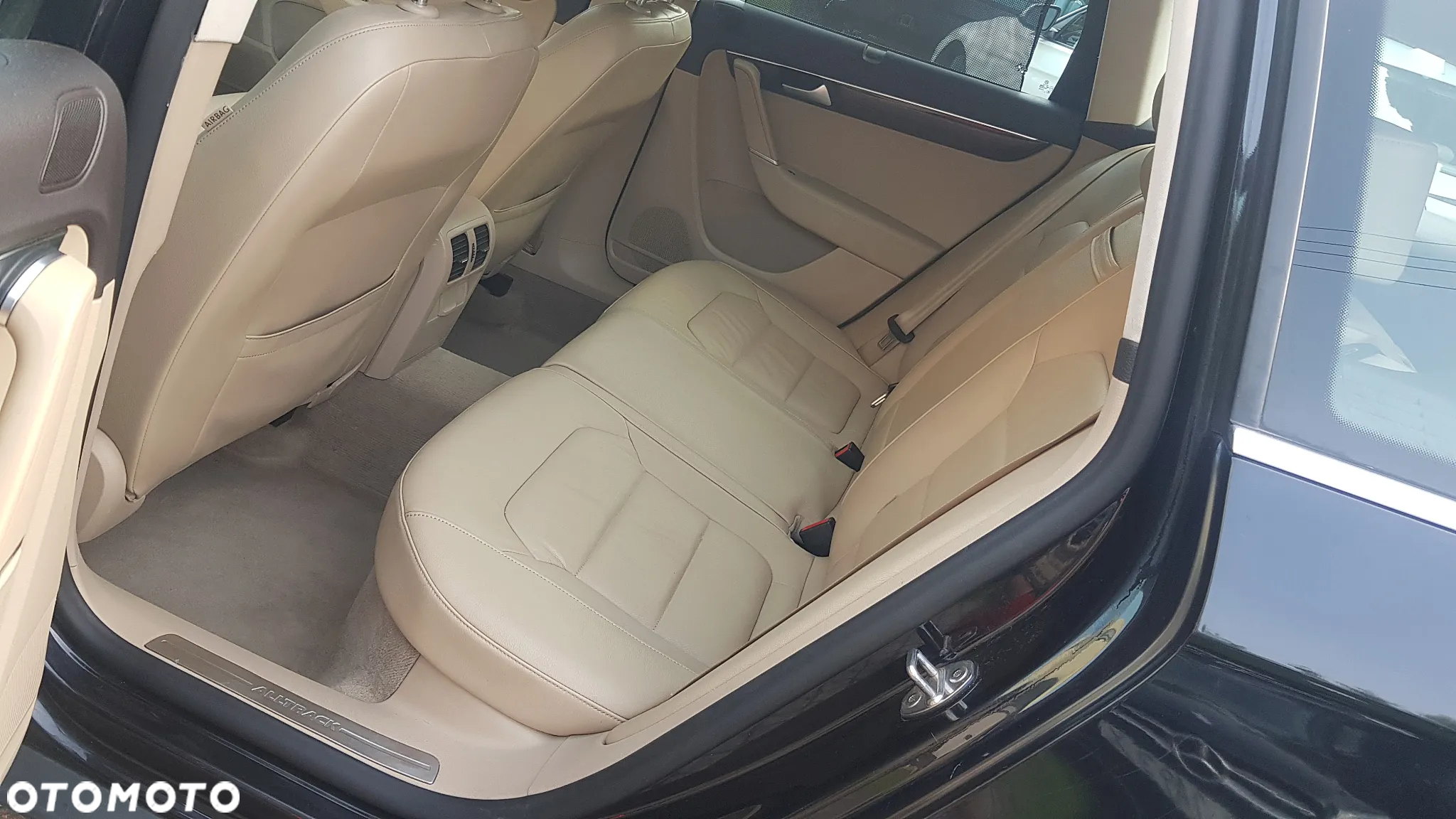 Volkswagen Passat Alltrack 2.0 TDI 4Mot DSG - 11