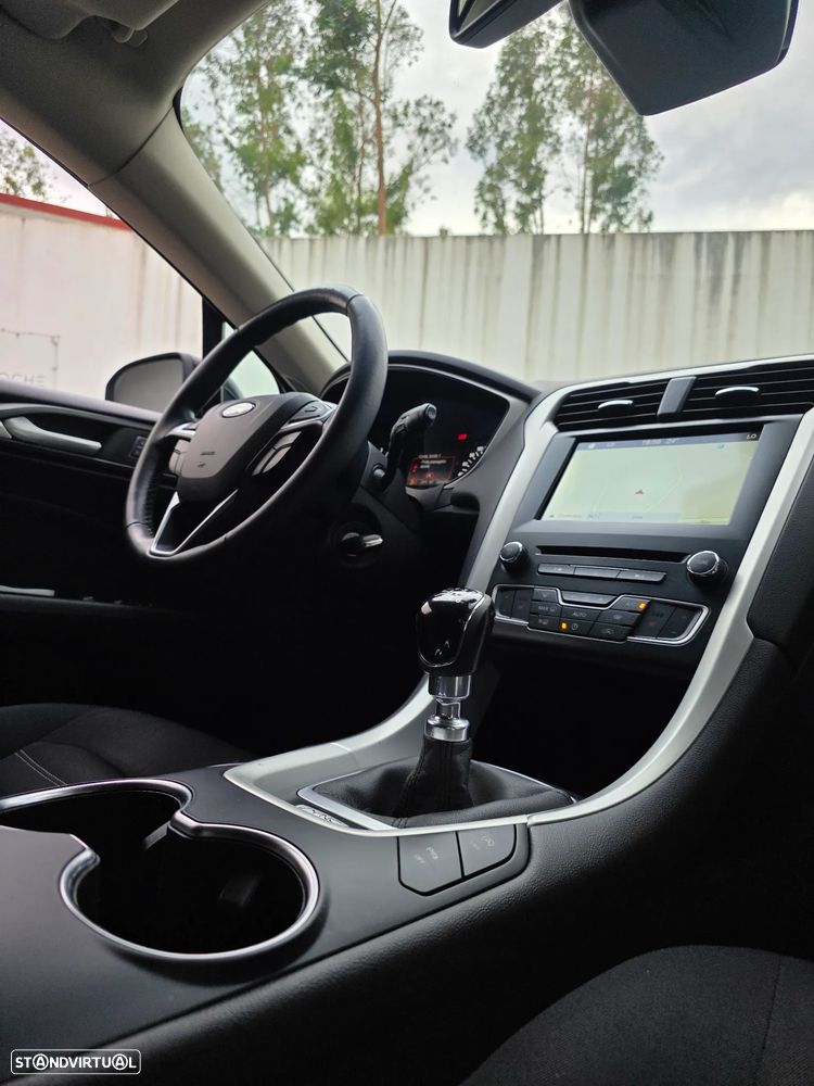 Ford Mondeo SW 1.5 TDCi Business Plus ECOnetic - 46