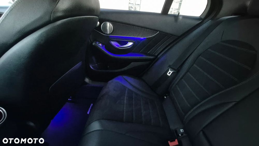 Mercedes-Benz Klasa C 220 d 9G-TRONIC - 25