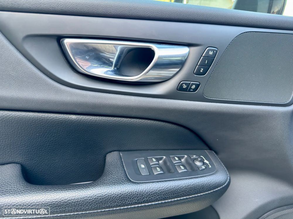 Volvo V60 2.0 T6 AWD TE Inscription Expression - 12