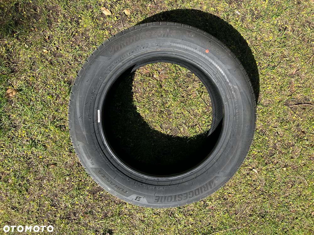 215 60 R17 Bridgestone Jak nowe (17 km przebiegu) - 4