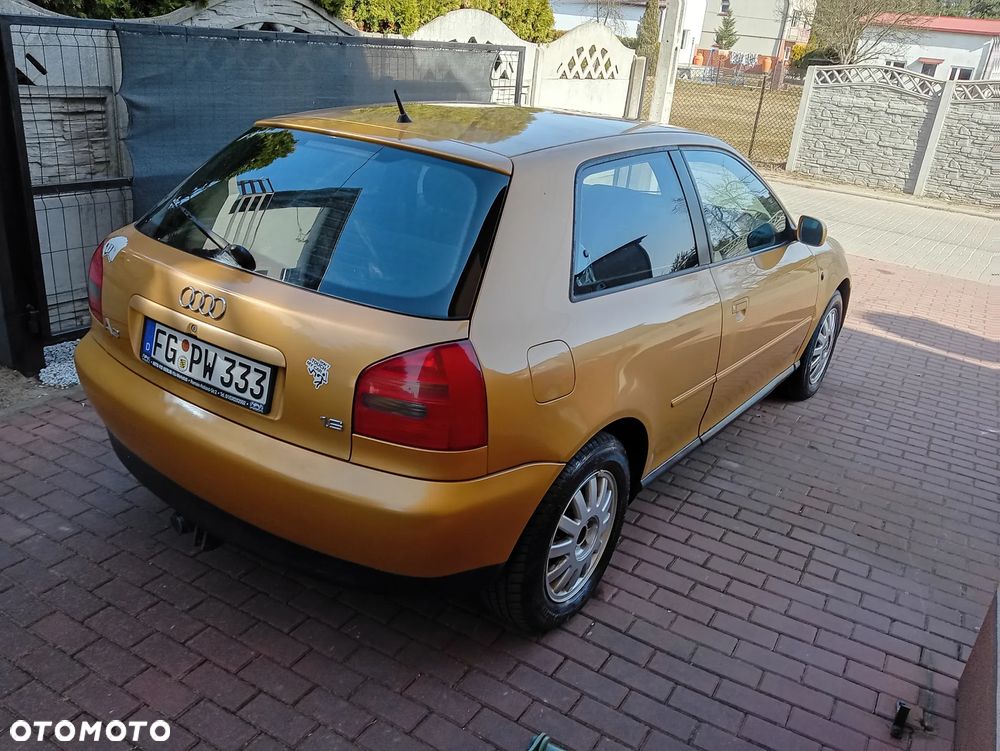 Audi A3 3-drzwiowe 1.6 Ambiente - 10