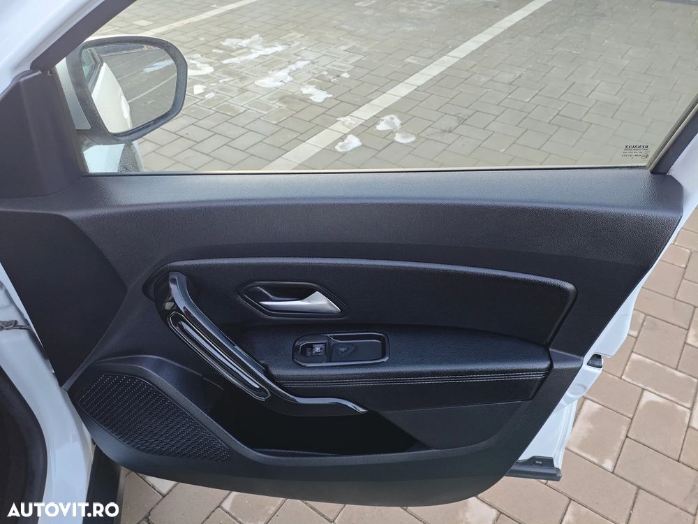 Dacia Duster Blue dCi 115 Prestige - 27