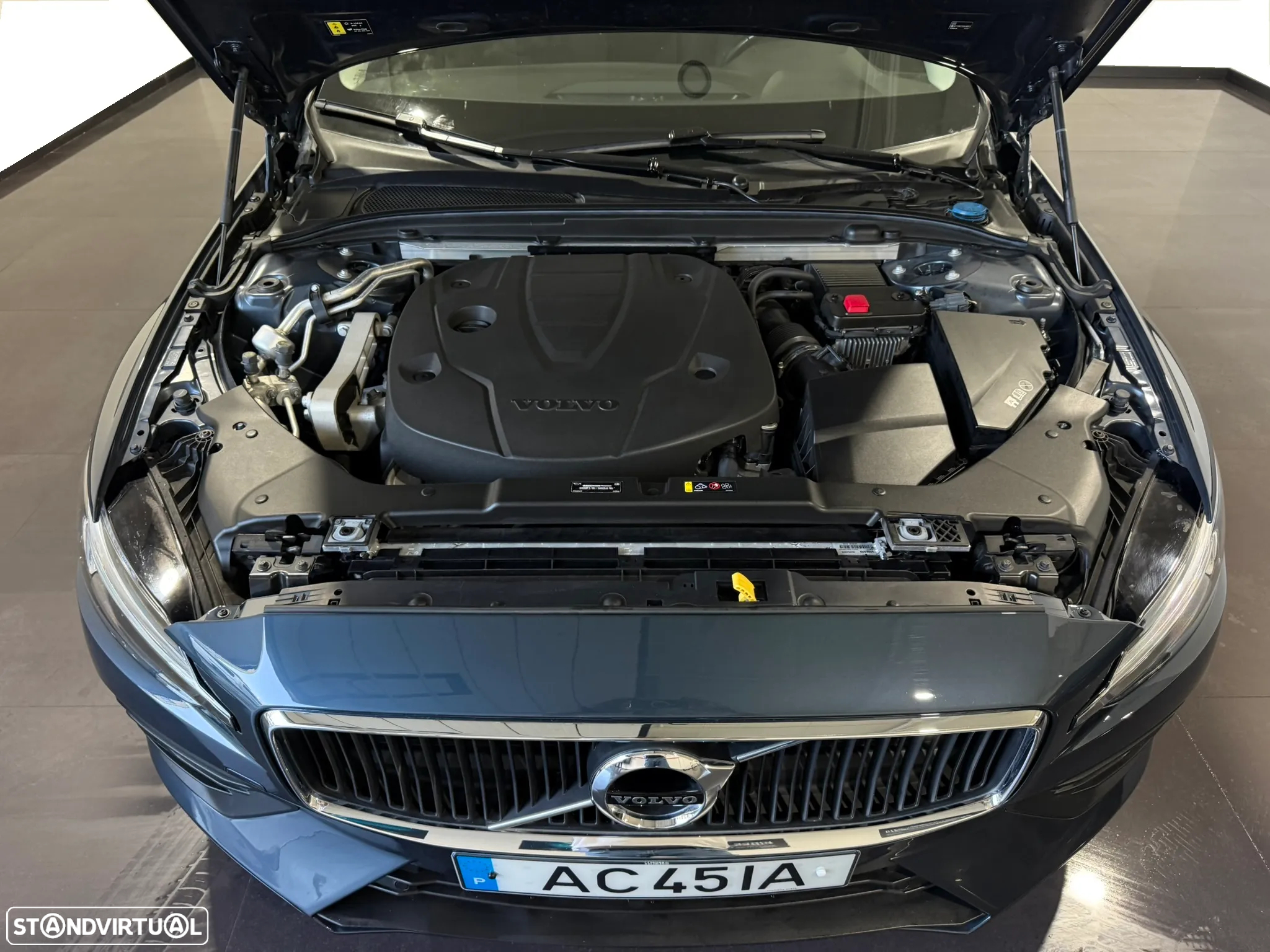 Volvo V60 2.0 D3 Momentum - 46