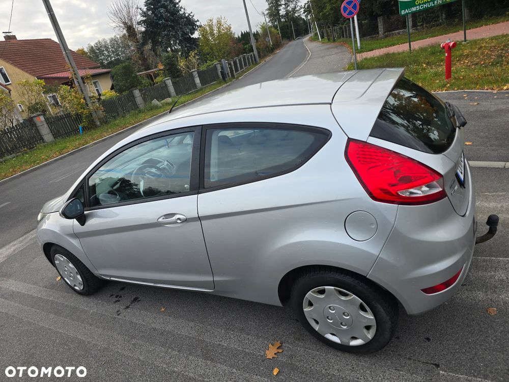 Ford Fiesta - 16