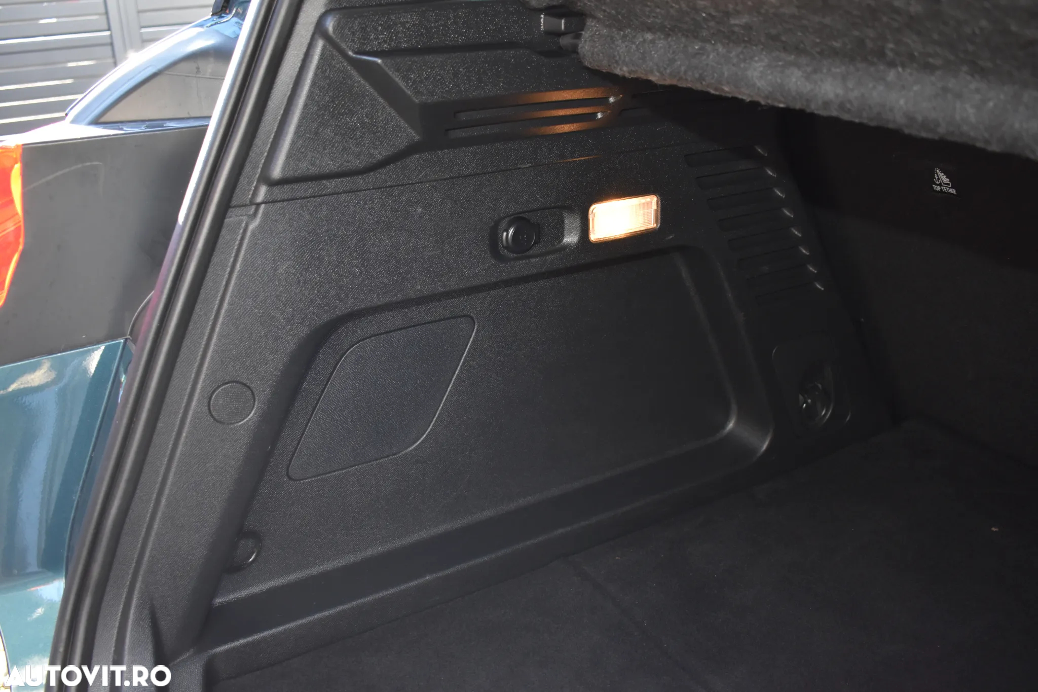 Citroën C5 Aircross Hybrid 225 e.EAT8 SHINE PACK - 24