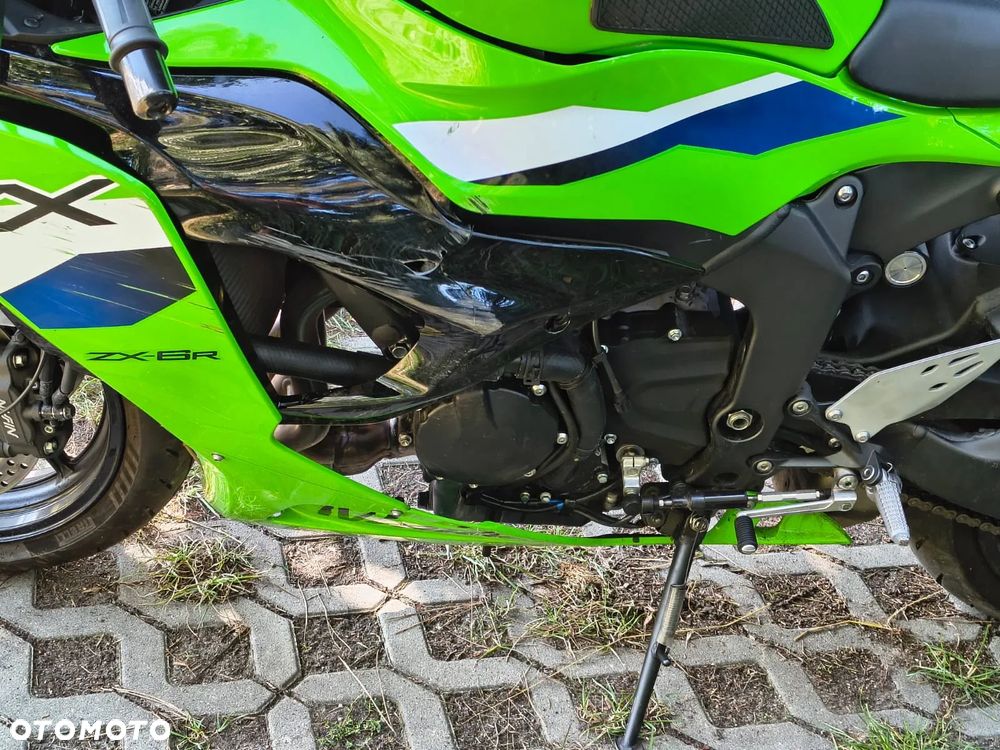 Kawasaki ZX - 21