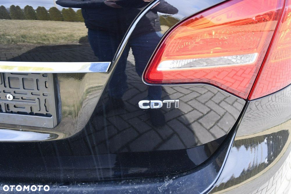 Opel Meriva - 11