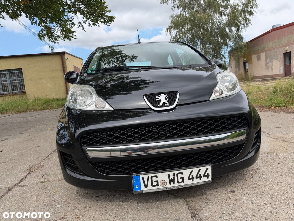 Peugeot 107 70 Black&Silver - 11