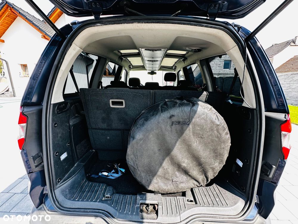 Ford Galaxy 2.2 TDCi Titanium - 16