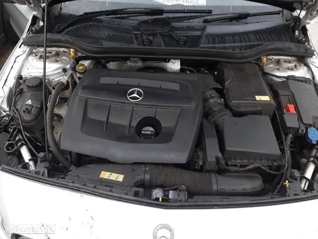 .Mercedes Benz A180 AMG 1.5 CDi W176 K9KF452 OM607 Para Peças - 6