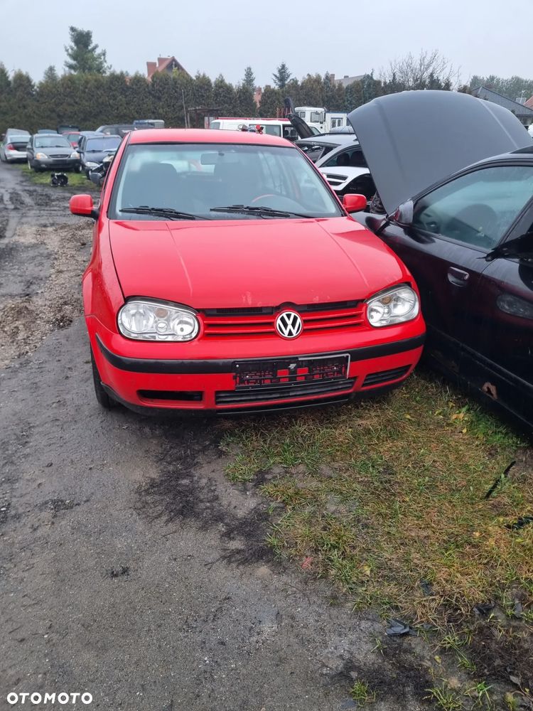 VW golf IV mk4 hb 1.4 16v LP3G skrzynia DUW na części - 1