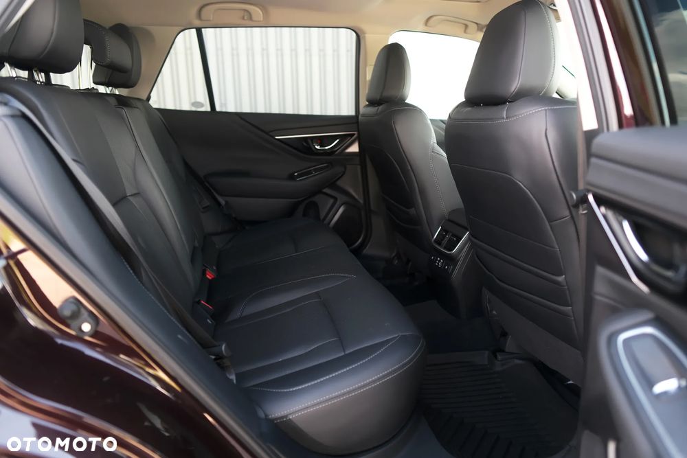 Subaru Outback - 22