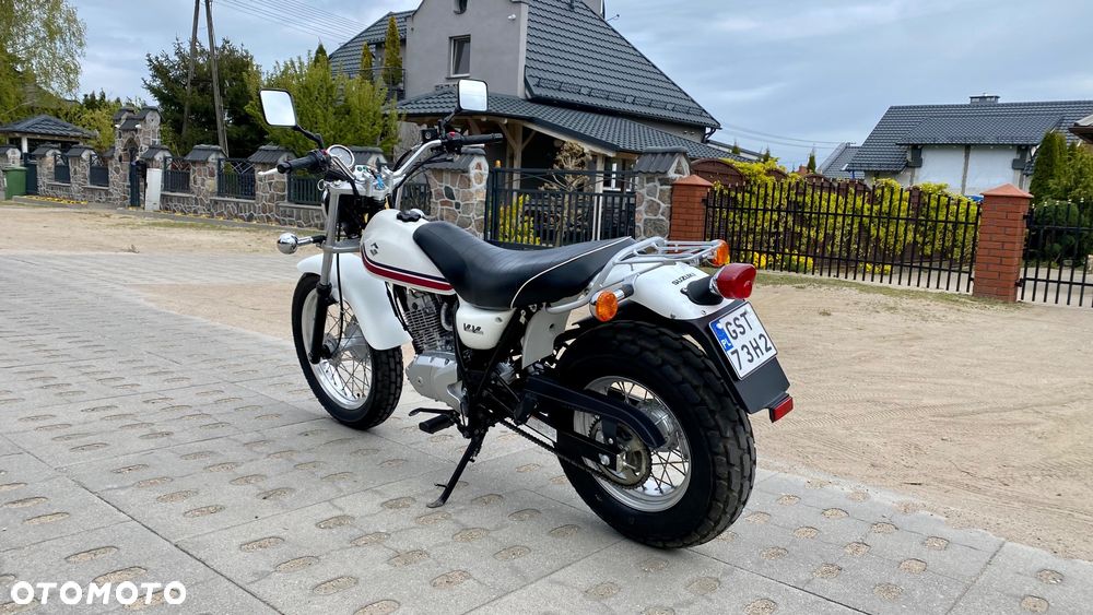 Suzuki RV - 4