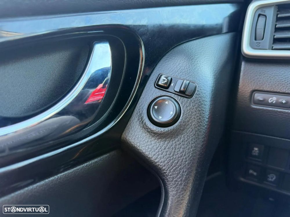Nissan Qashqai 1.5 dCi Acenta Connect - 12