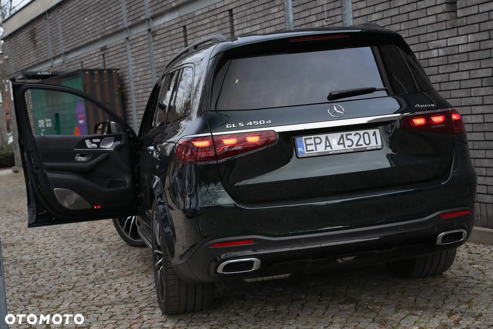 Mercedes-Benz GLS - 2