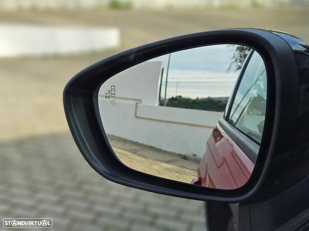 Opel Crossland X 1.2 T Innovation - 7