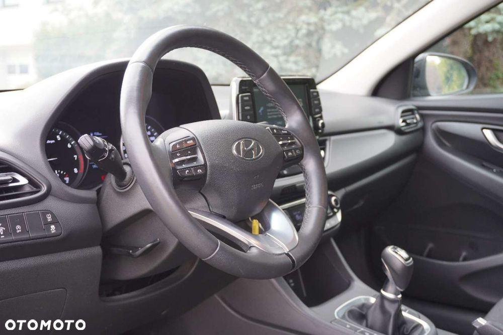 Hyundai i30 - 19