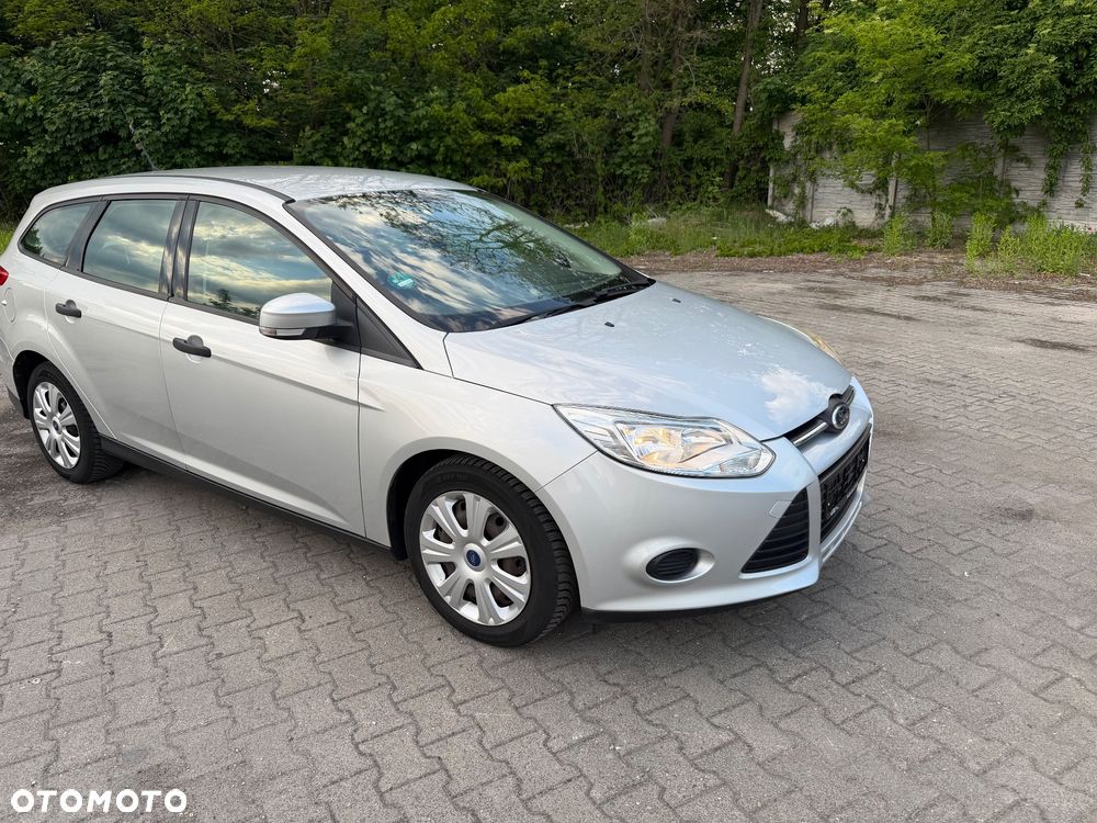 Ford Focus 1.0 EcoBoost Edition - 4