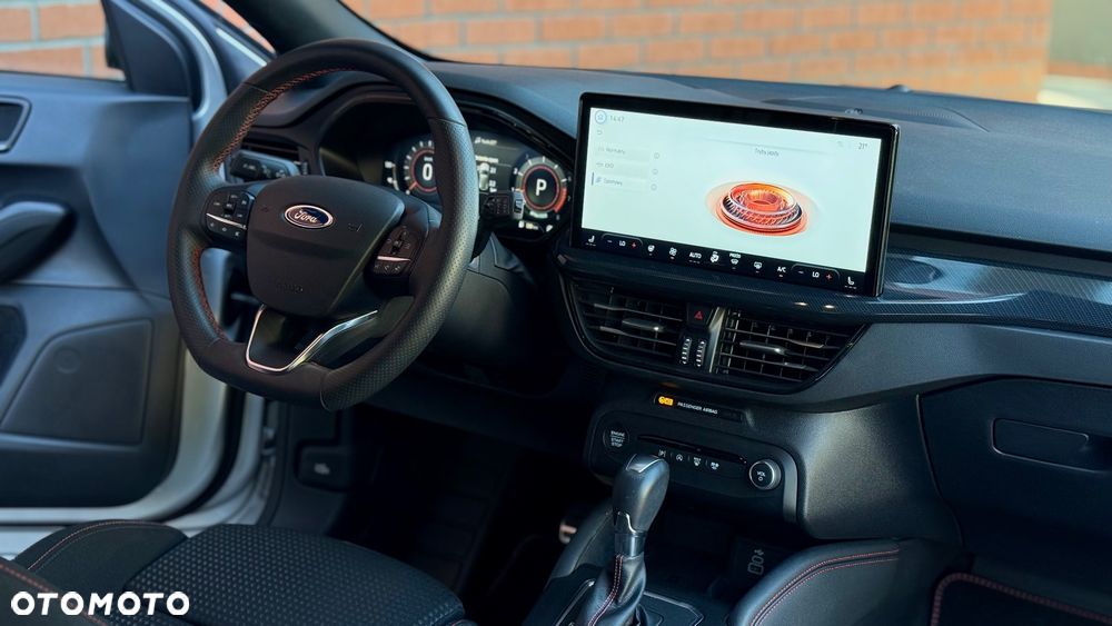 Ford Focus 1.0 EcoBoost mHEV ST-Line X - 15