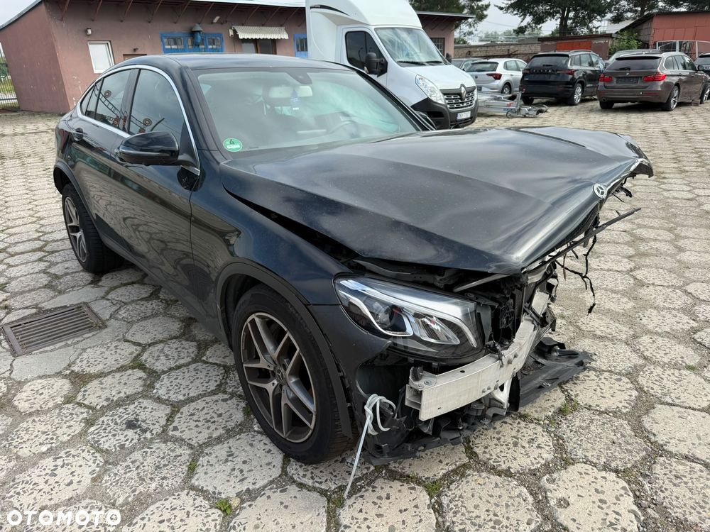 Mercedes-Benz GLC 250 4Matic 9G-TRONIC AMG Line - 40