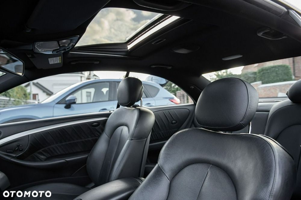 Mercedes-Benz CLK 280 Avantgarde Sport Edition - 6