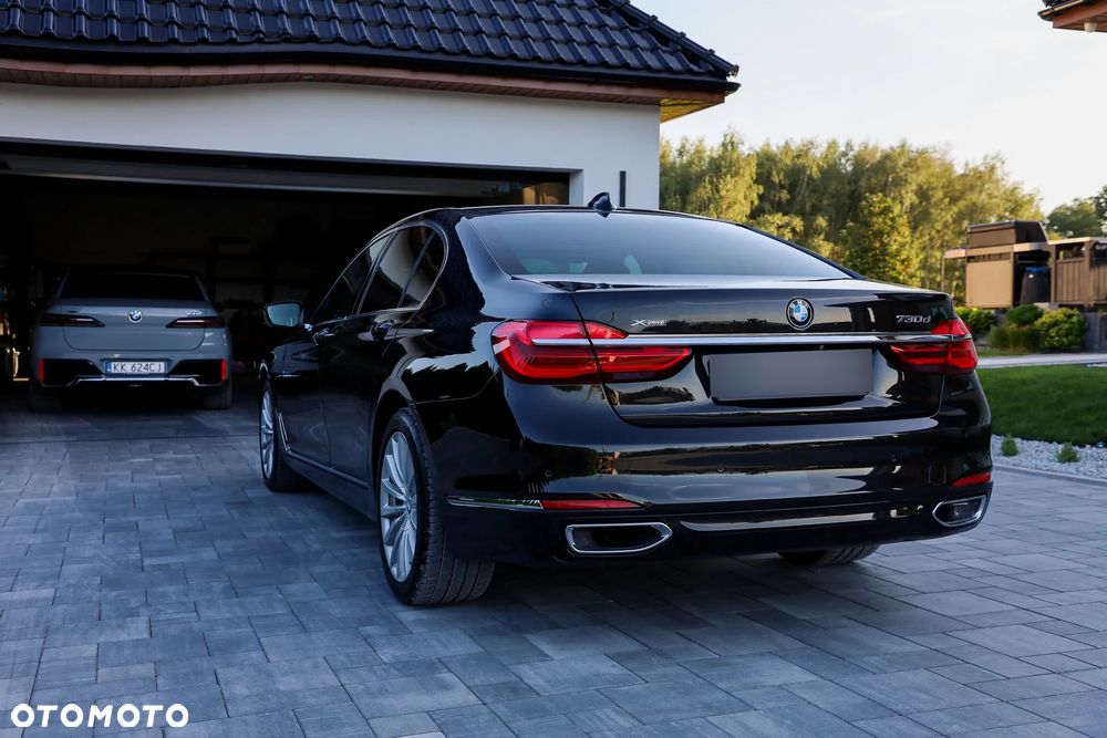 BMW Seria 7 730d xDrive - 38