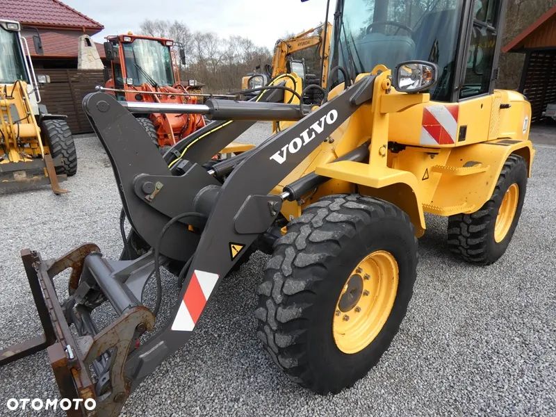 Volvo L30G Z Niemiec / 5.774mtg / kilka sztuk / - 20