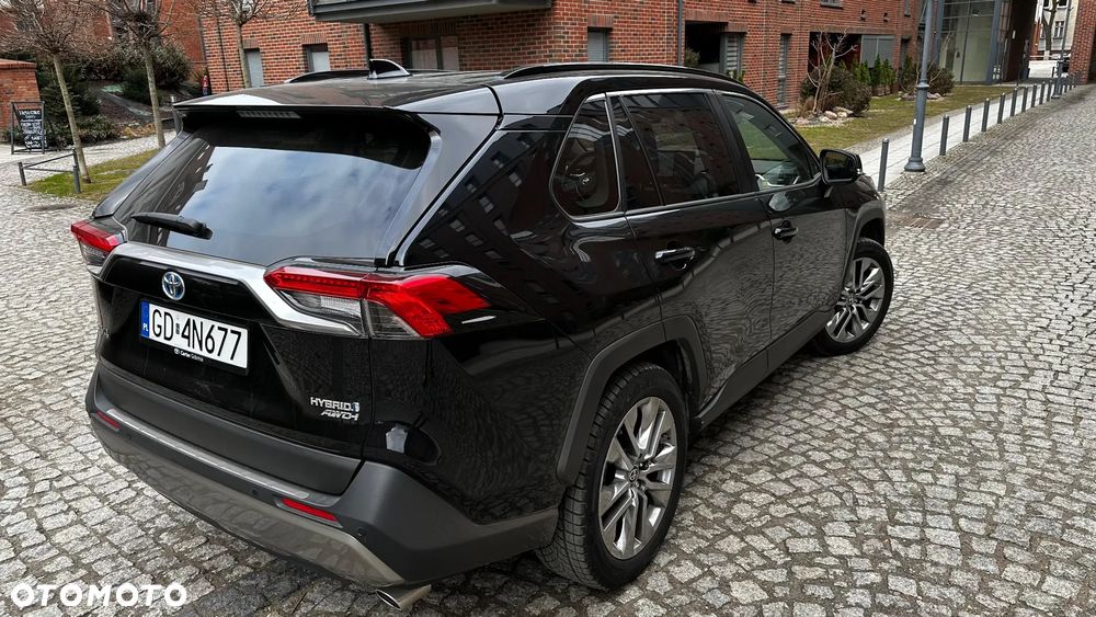 Toyota RAV4 - 3