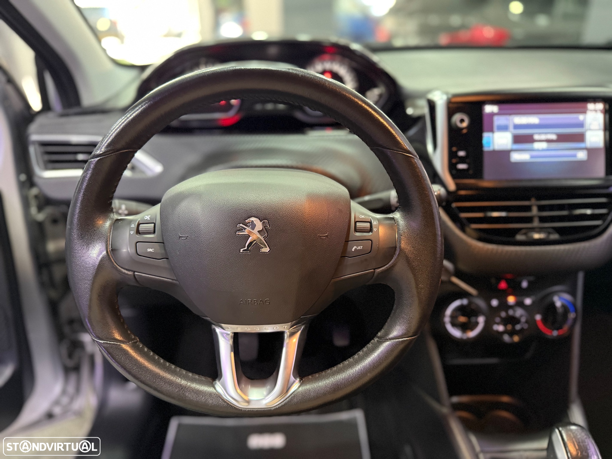 Peugeot 208 1.2 PureTech Style - 16