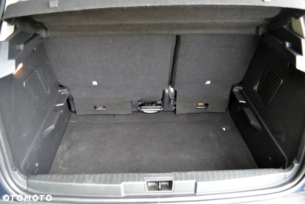Renault Captur - 24