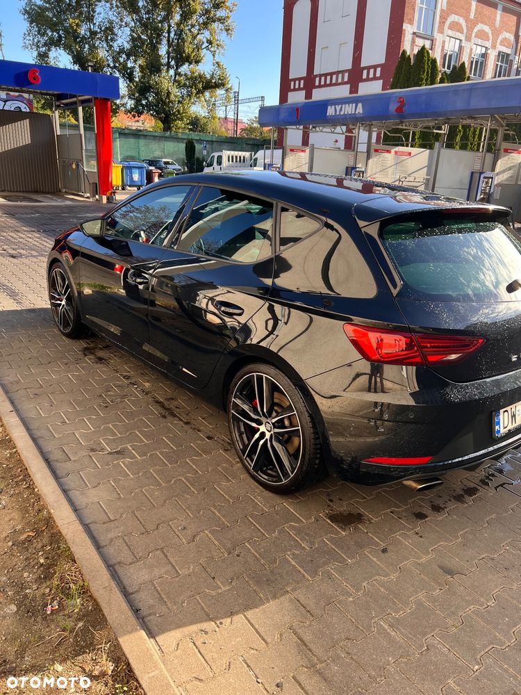 Seat Leon 2.0 TSI Cupra Performance Black S&S DSG - 2