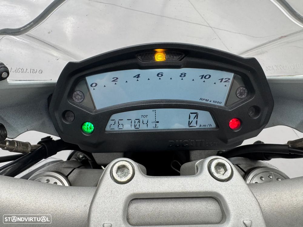 Ducati Monster 796 - 7