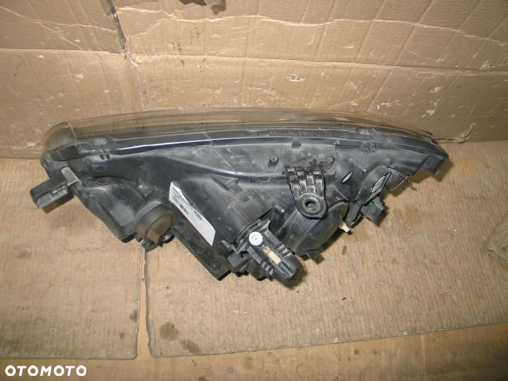 lampa prawy przod dacia sandero 2 II dacia logan 260107737R europa - 11