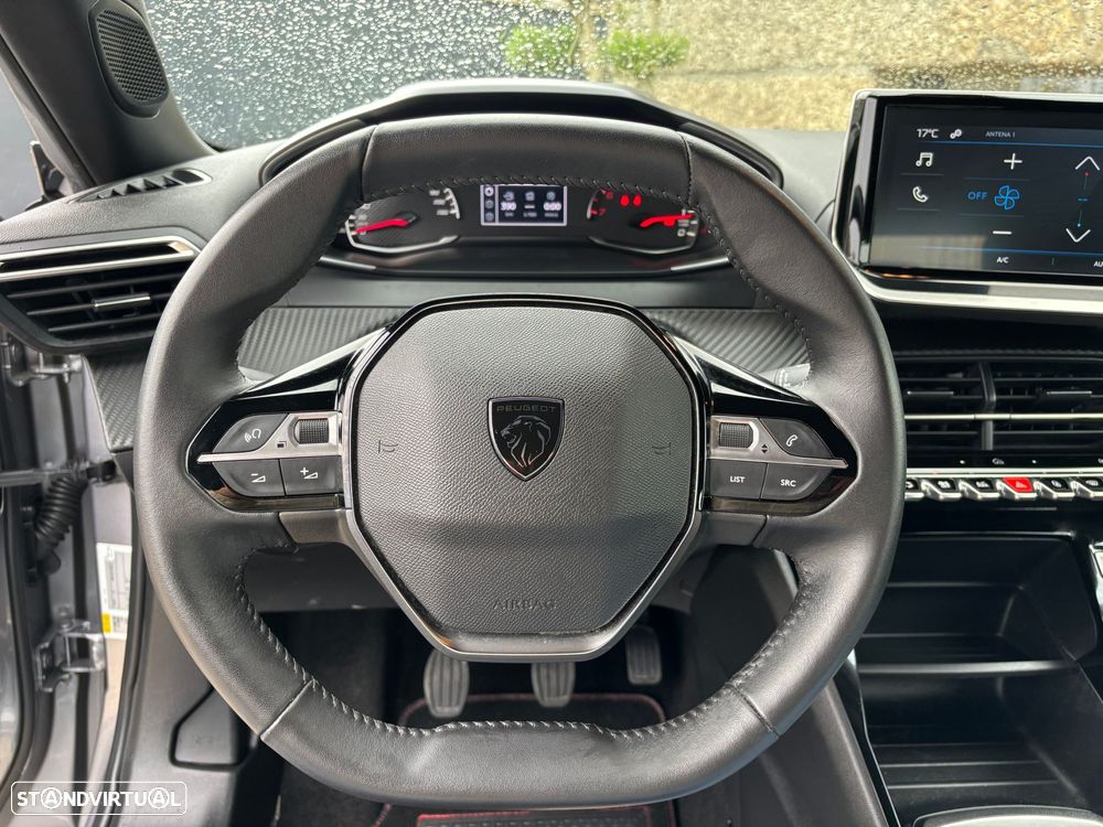 Peugeot 2008 1.2 PureTech Active - 8