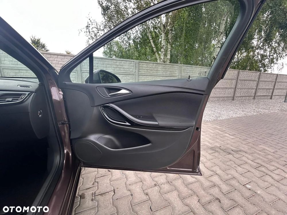 Opel Astra 1.4 Turbo Sports Tourer Edition - 25