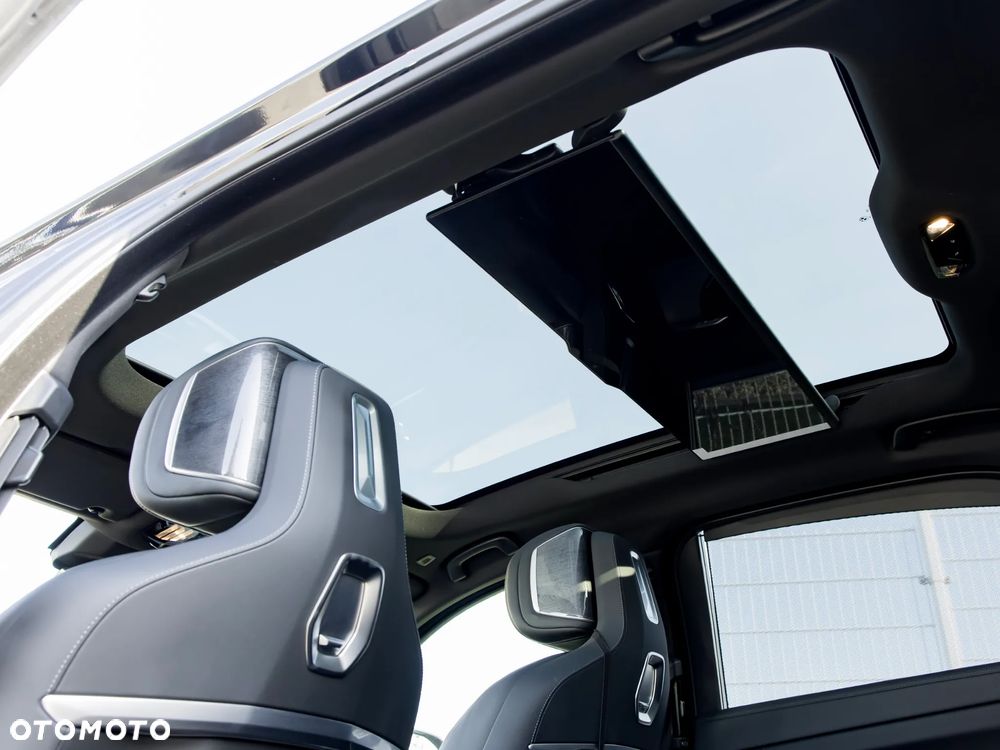 BMW Seria 7 - 31