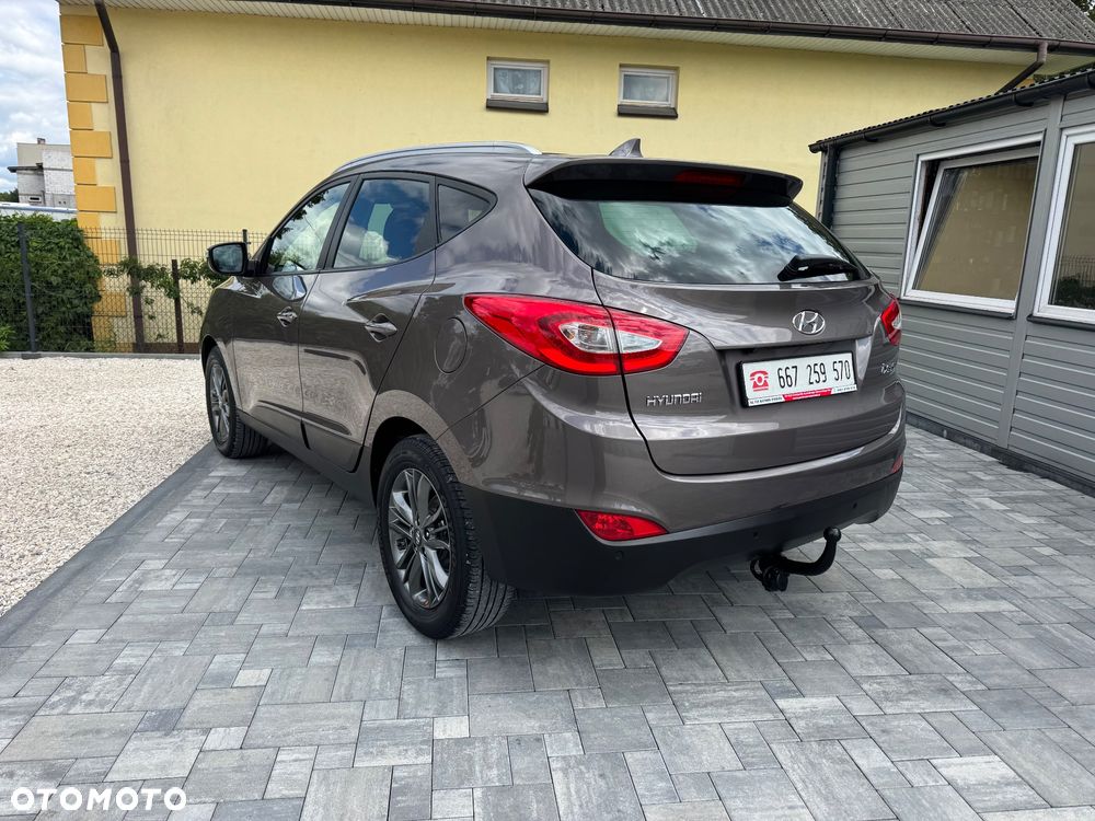 Hyundai ix35 1.6 2WD Fifa World Cup Edition - 8