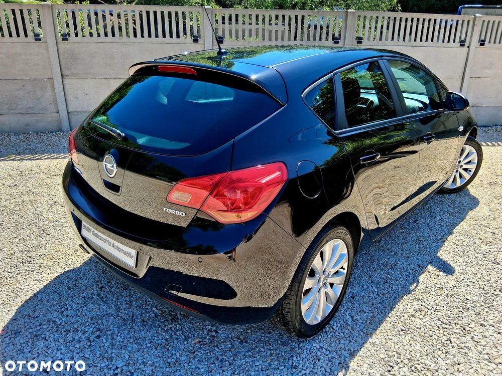 Opel Astra 1.4 Turbo - 31