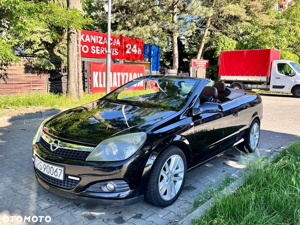 Opel Astra 1.9 CDTI Cosmo - 18