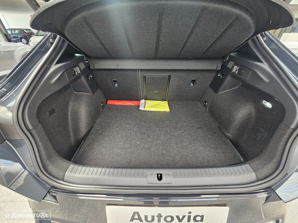 Cupra Formentor 1.5 e-Hybrid DSG - 9