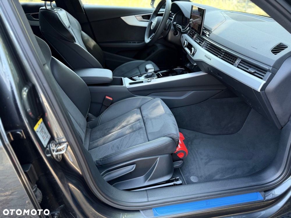 Audi A4 Avant 40 TFSI mHEV Quattro S Line S tronic - 30