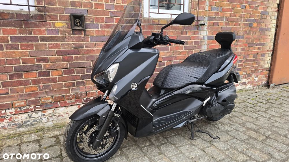 Yamaha X-max - 5