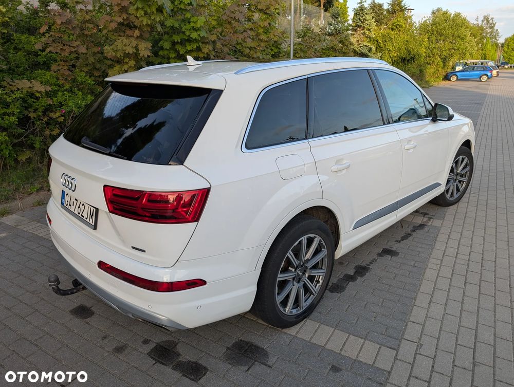 Audi Q7 - 11