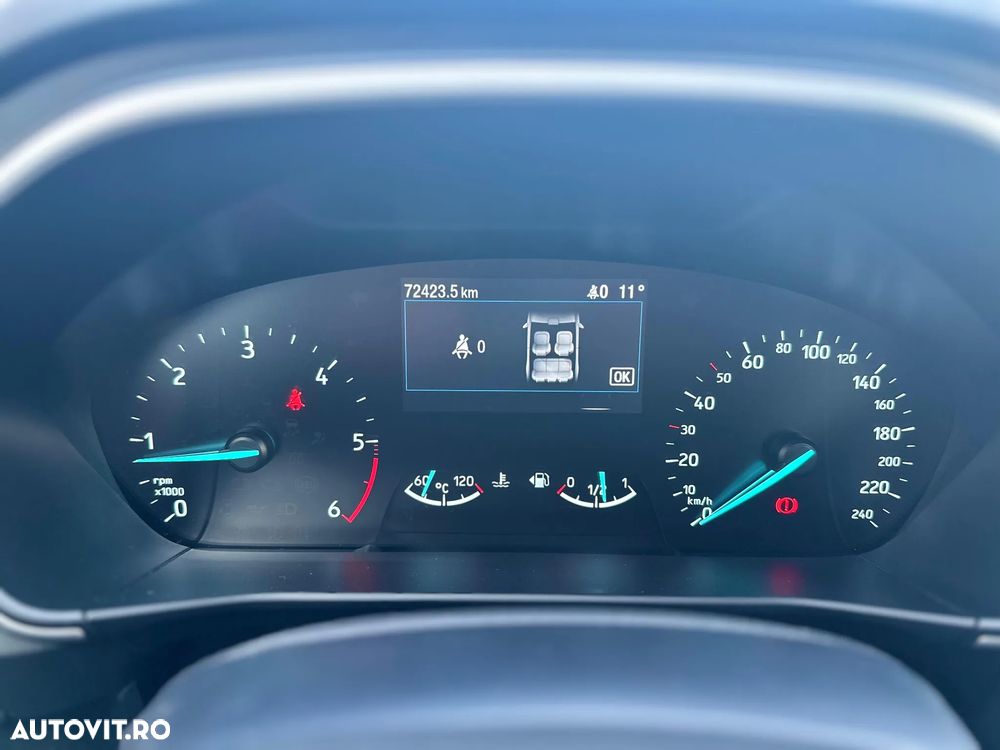 Ford Focus 1.5 EcoBlue Connected - 16