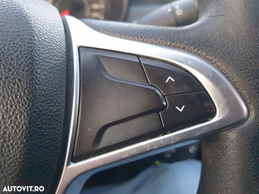 Dacia Duster Blue dCi 115 4WD Comfort - 28