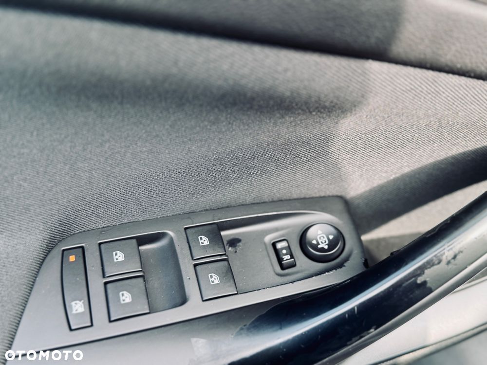 Opel Astra 1.4 Turbo Dynamic - 21