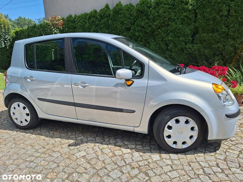 Renault Modus 1.6 16V ESP Dynamique - 30