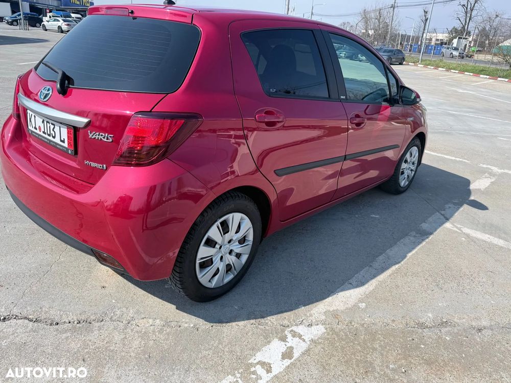 Toyota Yaris 1.5 VVT-i HSD Sol - 19