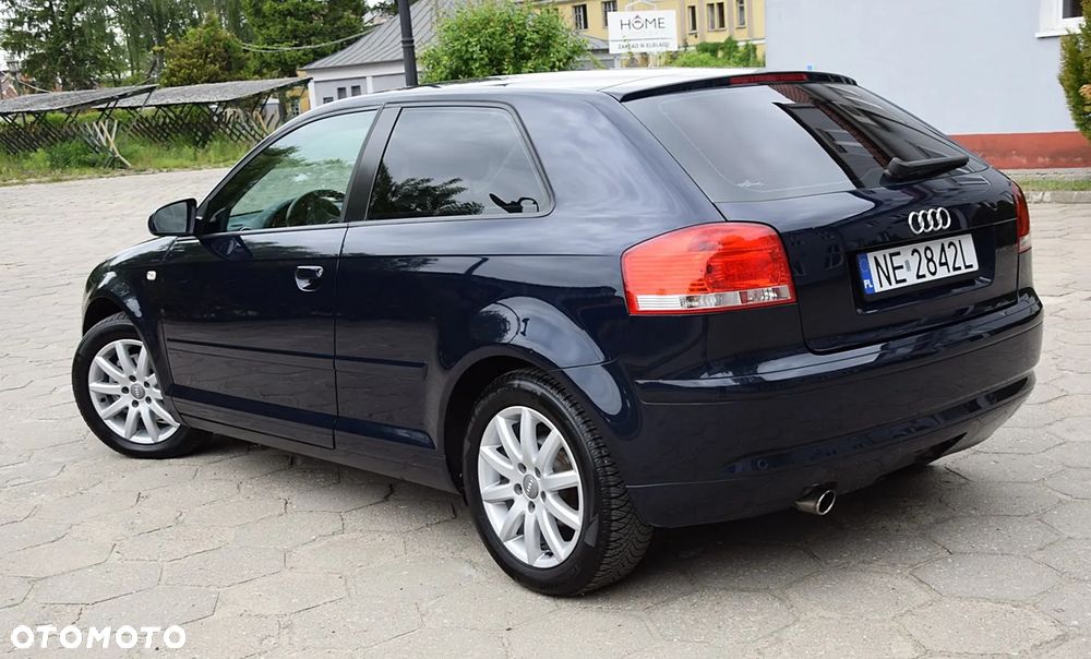 Audi A3 3-drzwiowe 1.6 S Line Sportpaket plus - 7